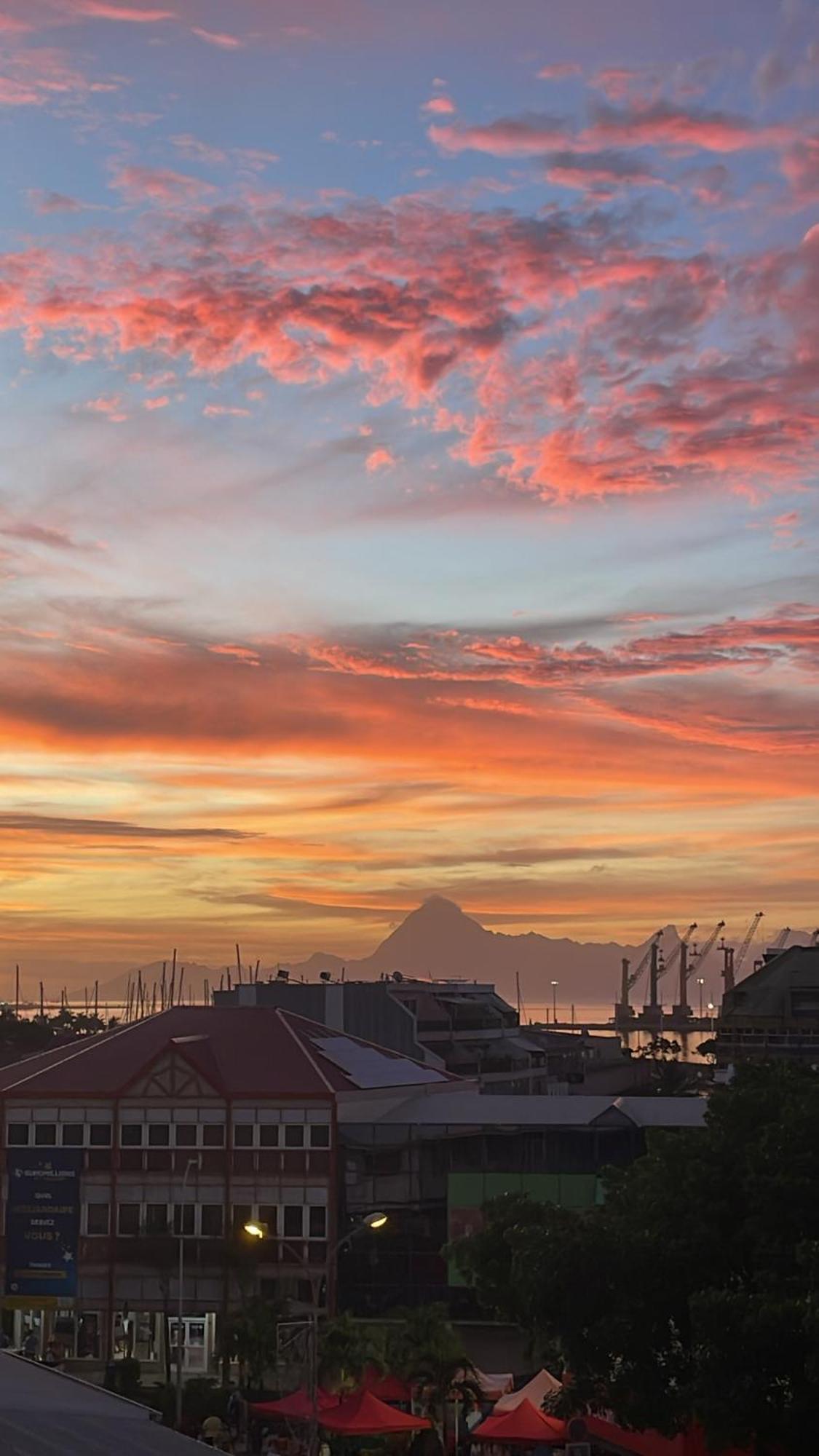 Penthouse Happiness Apartment Papeete  Luaran gambar